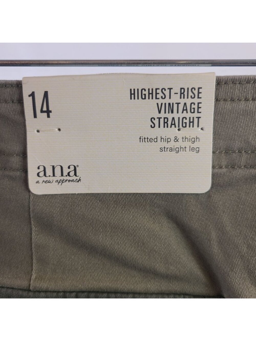 NEW A.N.A. Highest-Rise Vintage Straight Cargo Pants Dusky Oregano Sz 14 - Picture 2 of 6